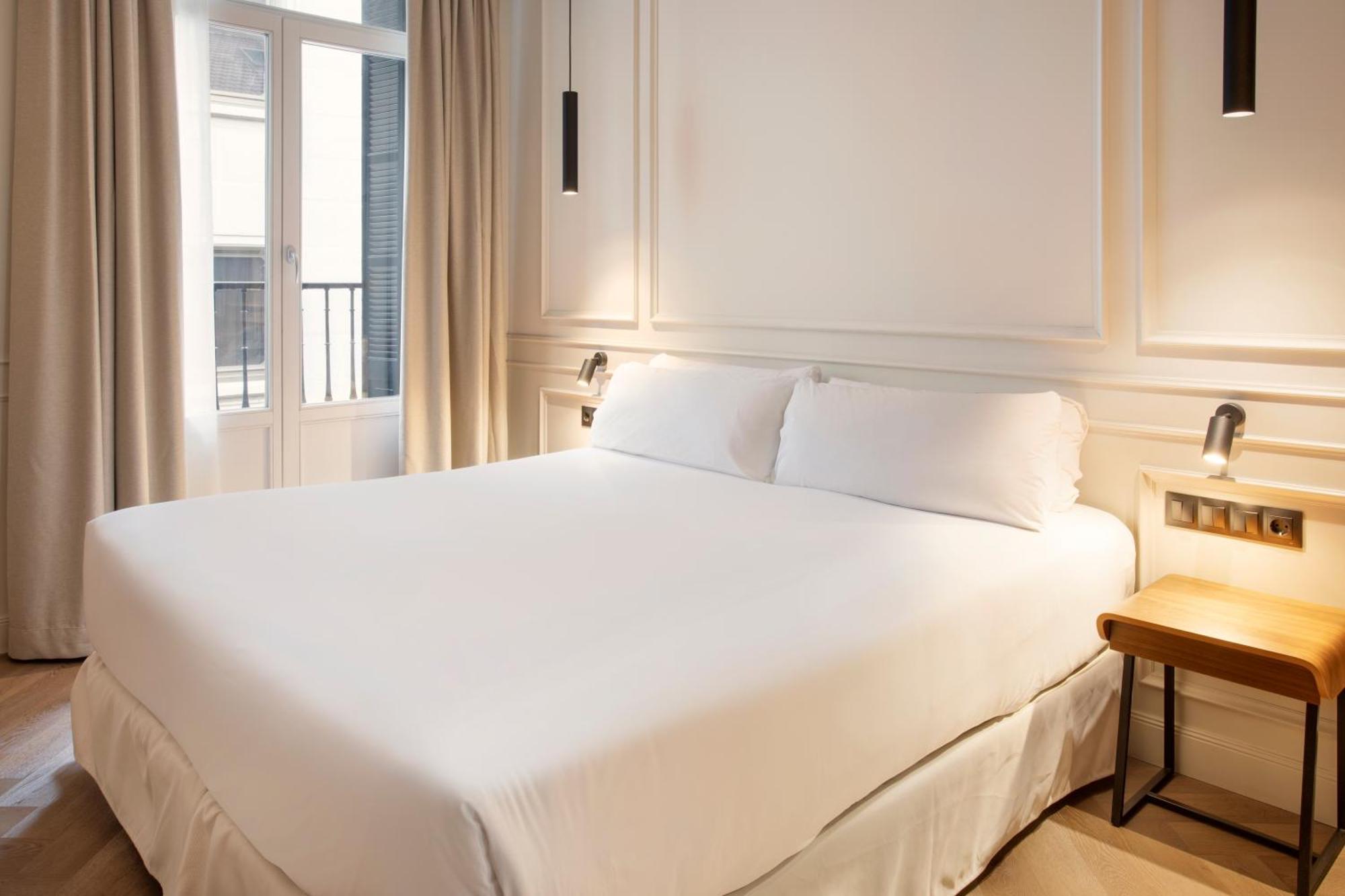 Bilder Boutique Hotel Більбао Екстер'єр фото